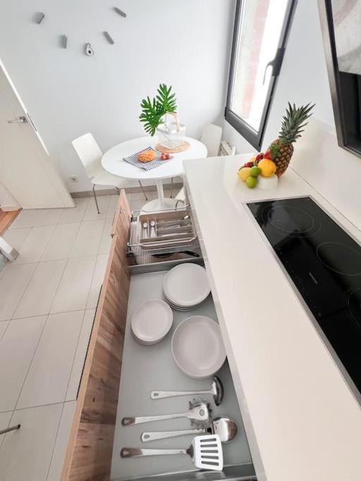 Centrico Apartamento Recien Reformado. Santander Buitenkant foto